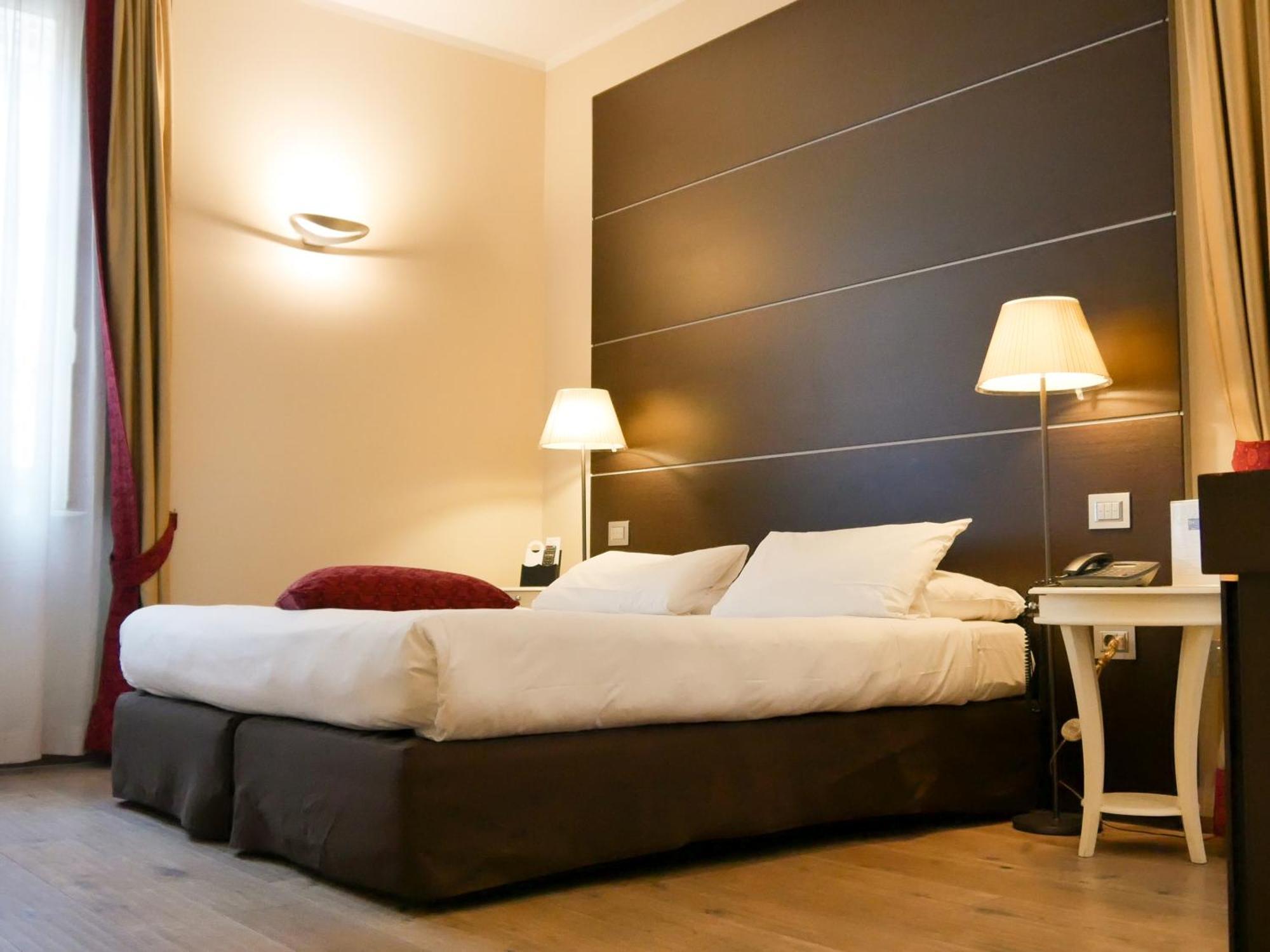 Townhouse 33 Boutique Hotel — Photos 1